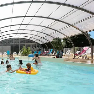 Le Vallon Aux Merlettes Camping Matignon